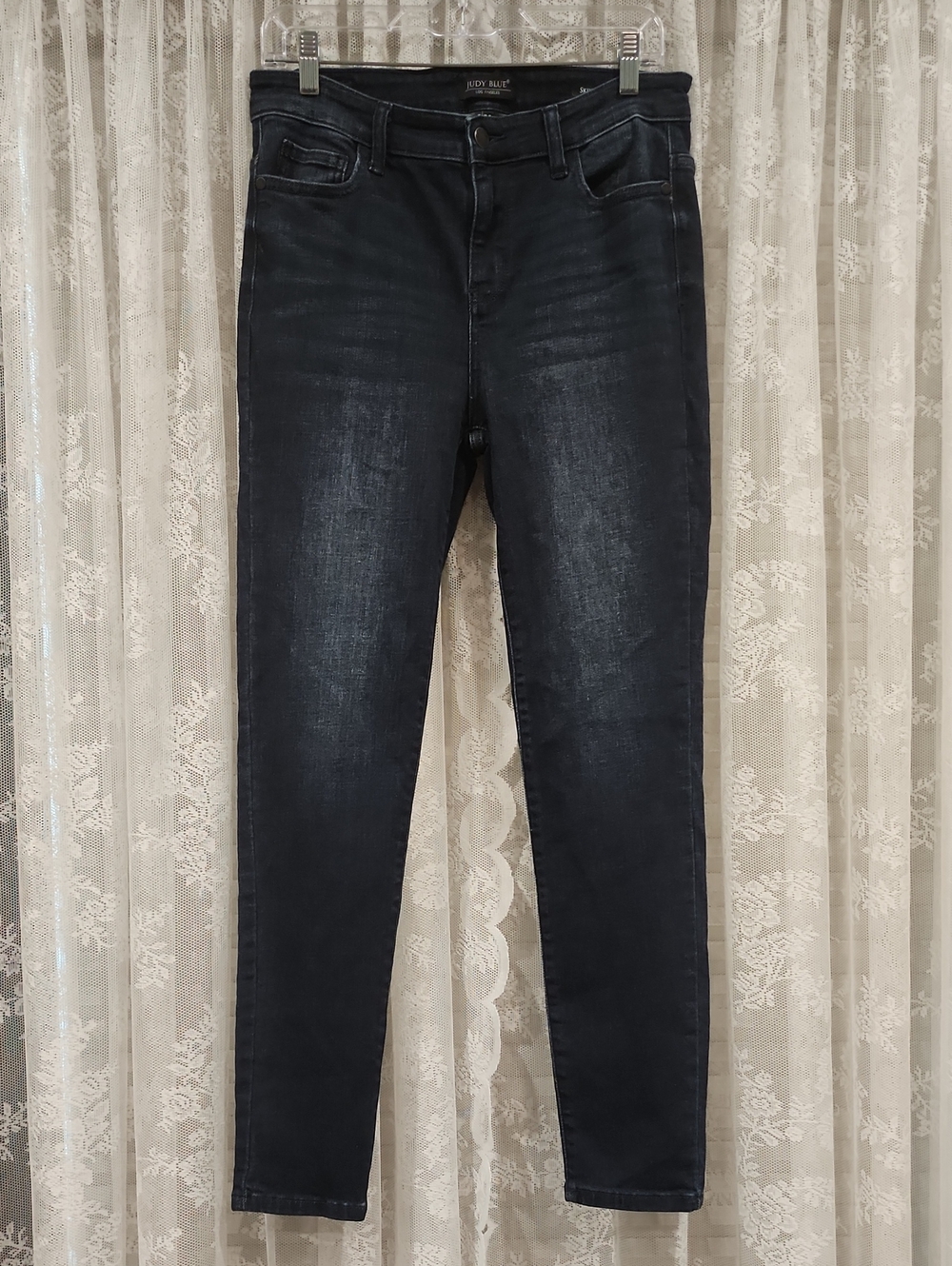 JUDY BLUE "SKINNY FIT" JEANS